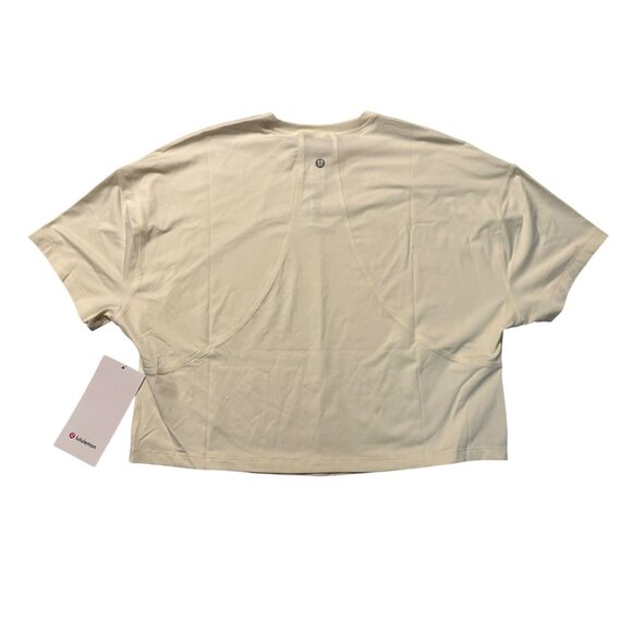 Lululemon Abrasion-Resistant Training Tee Size 6 Sundance Yellow Relaxed Fit - Picture 2 of 2